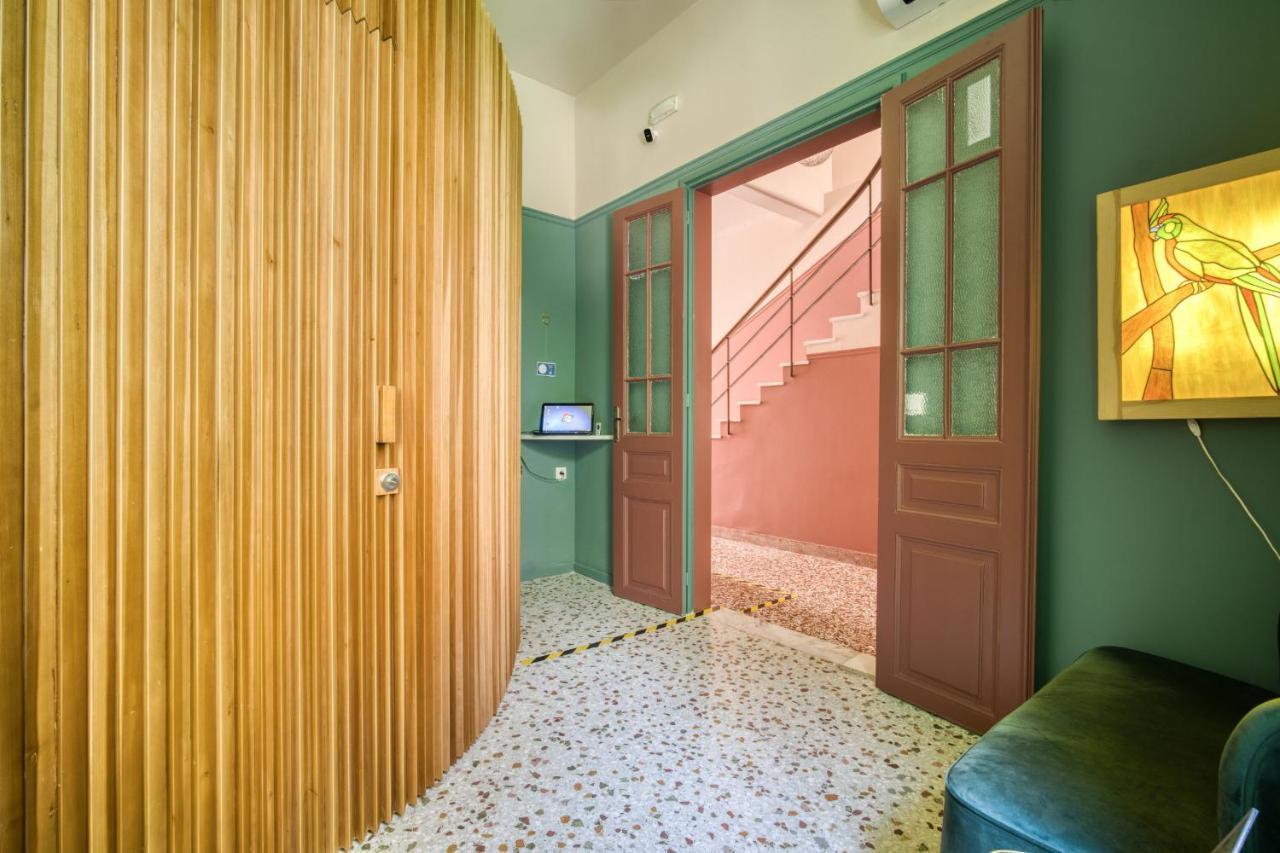Keramos Athens Aparthotel Bagian luar foto