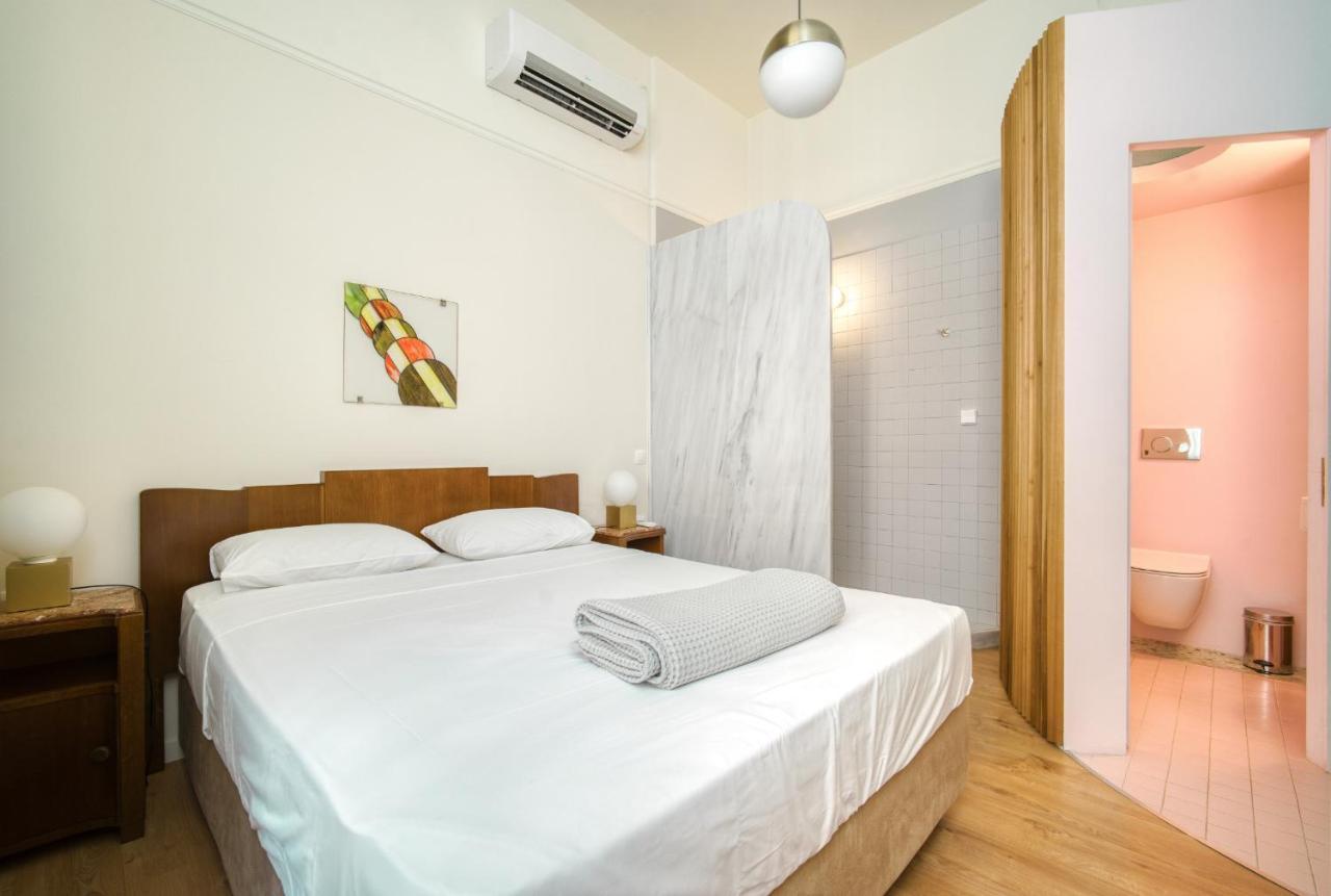 Keramos Athens Aparthotel Bagian luar foto